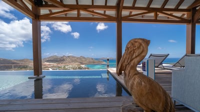 Luxury Villa Photo #4