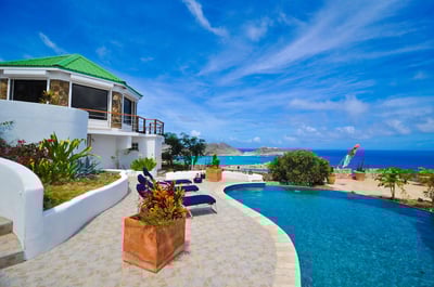 Luxury Villa Photo #2