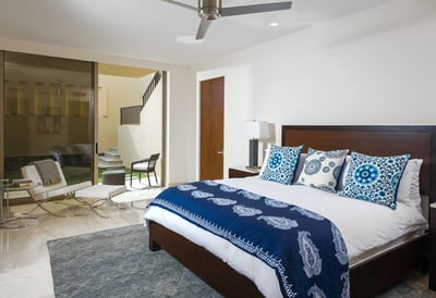 Luxury Villa Photo #12