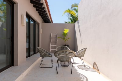 Luxury Villa Photo #29
