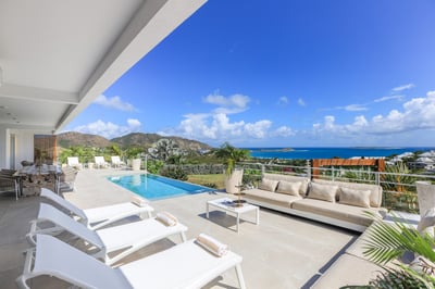 Luxury Villa Photo #5
