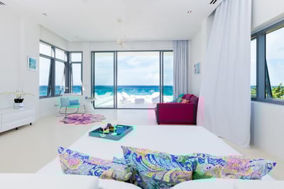 Luxury Villa Photo #27