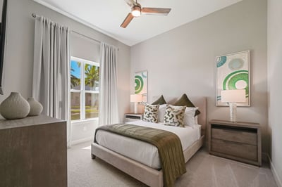 Luxury Villa Photo #35