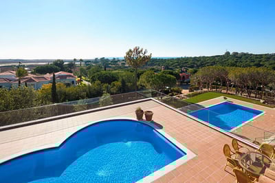 Luxury Villa Photo #2