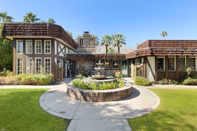 Luxury Villa Photo #14