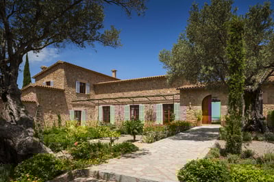 Luxury Villa Photo #2