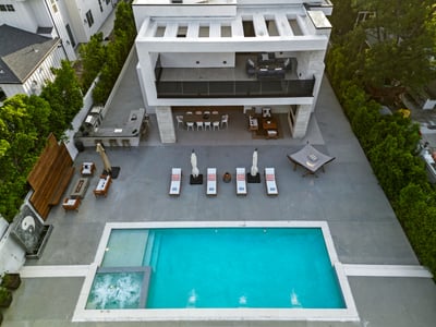 Luxury Villa Photo #6