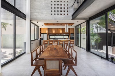 Luxury Villa Photo #21