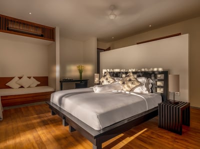 Luxury Villa Photo #33