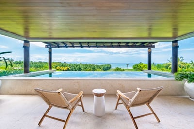 Luxury Villa Photo #2