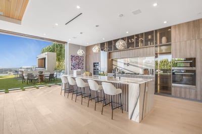 Luxury Villa Photo #20