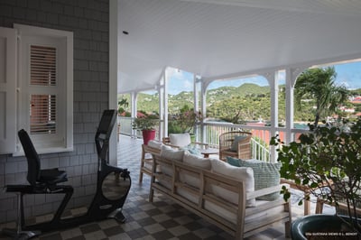 Luxury Villa Photo #17