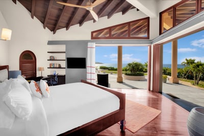 Luxury Villa Photo #36