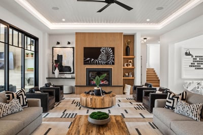 Luxury Villa Photo #22