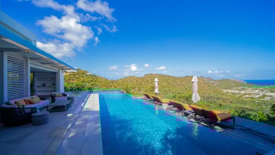 Luxury Villa Photo #8