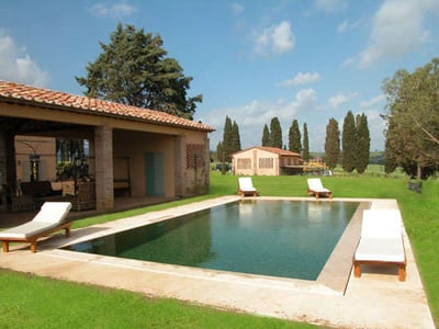 Luxury Villa Photo #3
