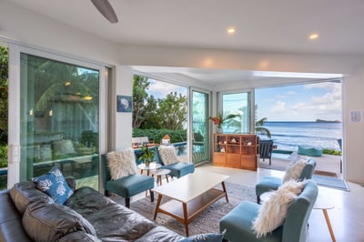 Luxury Villa Photo #15