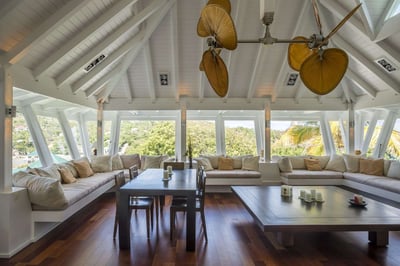 Luxury Villa Photo #9