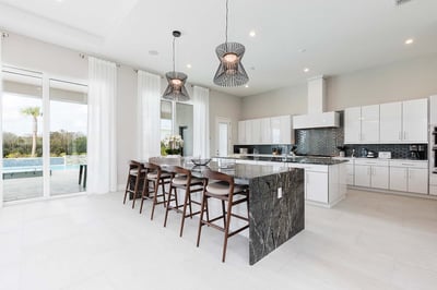 Luxury Villa Photo #14