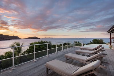 Luxury Villa Photo #8