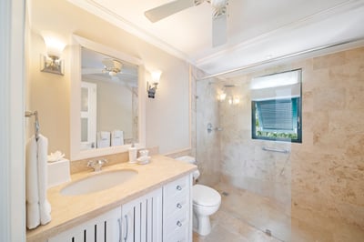 Luxury Villa Photo #27