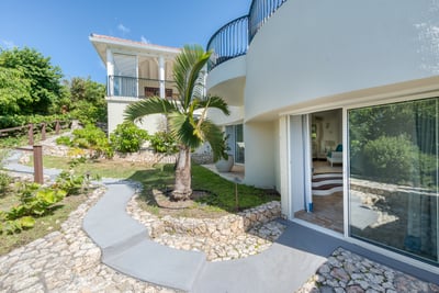 Luxury Villa Photo #53