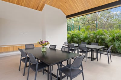 Luxury Villa Photo #9