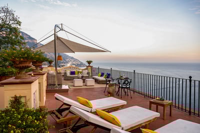 Luxury Villa Photo #3