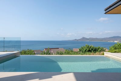 Luxury Villa Photo #3
