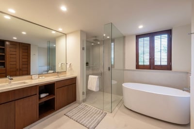 Luxury Villa Photo #19