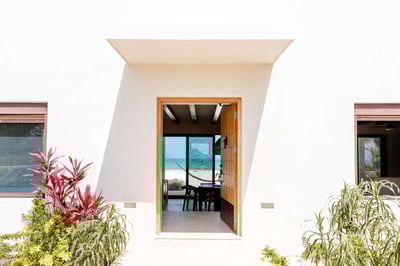 Luxury Villa Photo #9