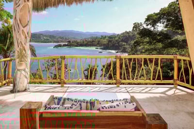 Luxury Villa Photo #27