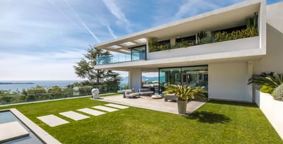 Luxury Villa Photo #9