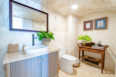 Luxury Villa Photo #40