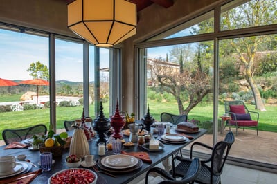 Luxury Villa Photo #14