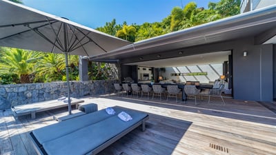 Pool & Terrace
