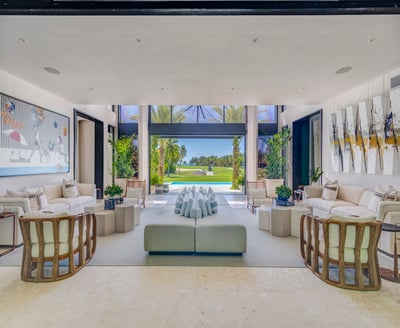 Luxury Villa Photo #17