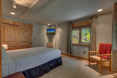 Luxury Villa Photo #18