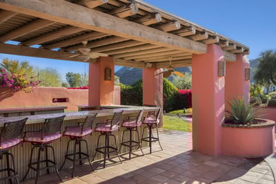 Luxury Villa Photo #12