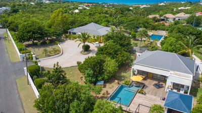 Luxury Villa Photo #5