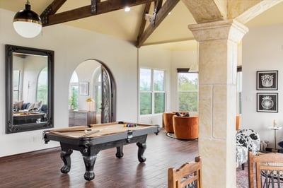 Luxury Villa Photo #15