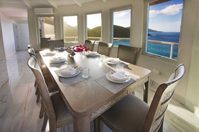 Luxury Villa Photo #19