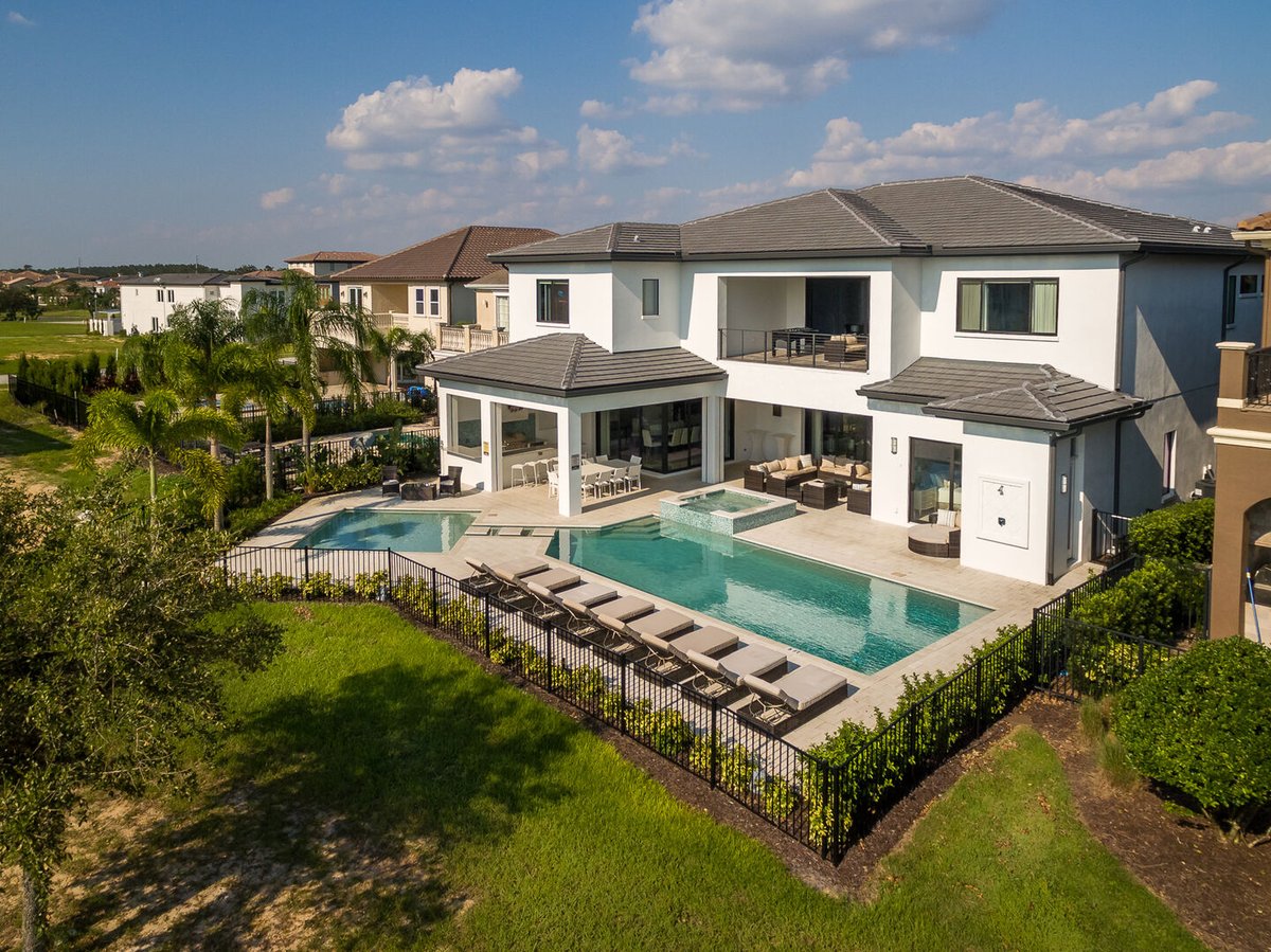 Hero's Hideout Mansion