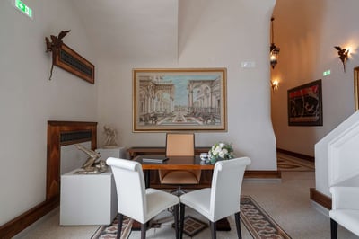 Luxury Villa Photo #24