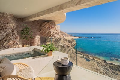 Luxury Villa Photo #26