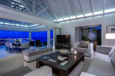 Luxury Villa Photo #12