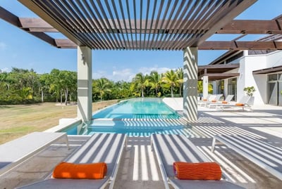 Luxury Villa Photo #12