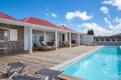 Luxury Villa Photo #2