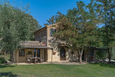 Luxury Villa Photo #9