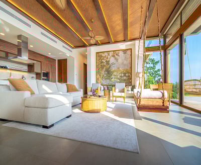 Luxury Villa Photo #26
